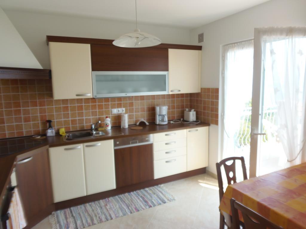 Apartment Marica Stomorska Room photo